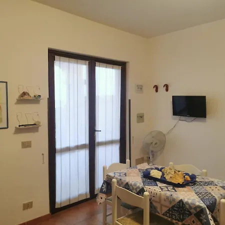 La Terrazza Sul Mare 아파트 *